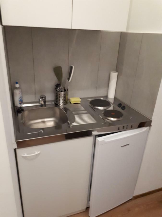 Lovely Near City Center Appartement Vienne