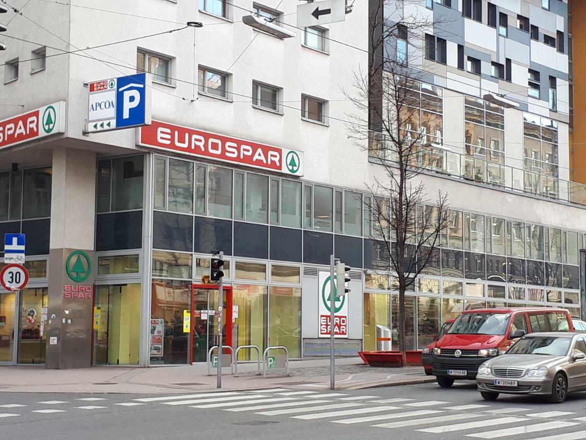 Lovely Near City Center *
